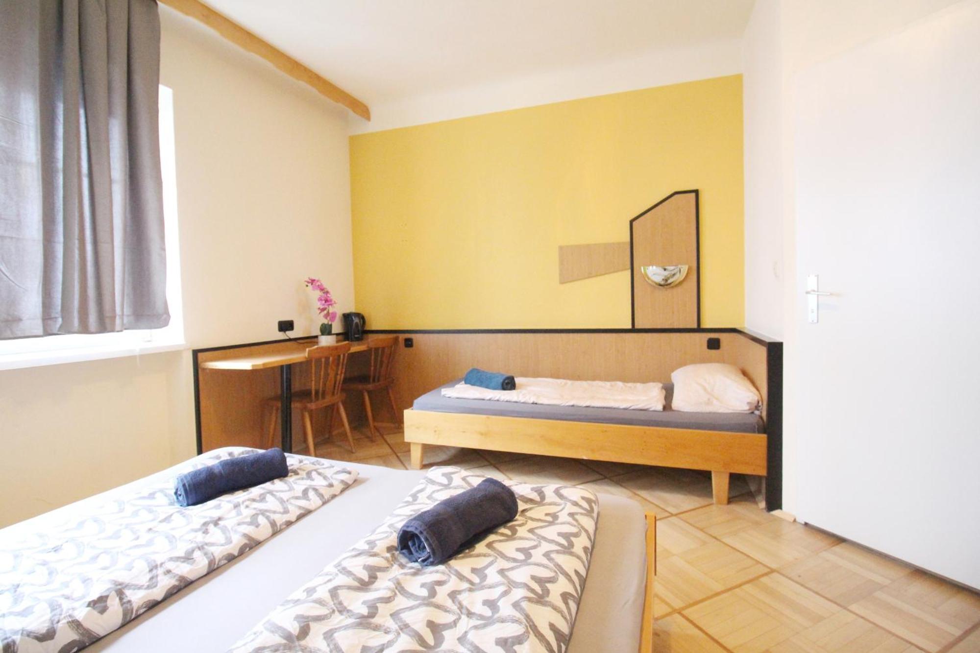 Appart hôtel Triple In Hutteldorfer Strasse Area Vienne